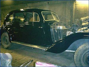 Ретро мастерская автомобилей